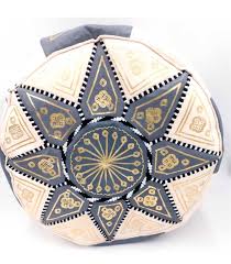 Puff de colores pequeño