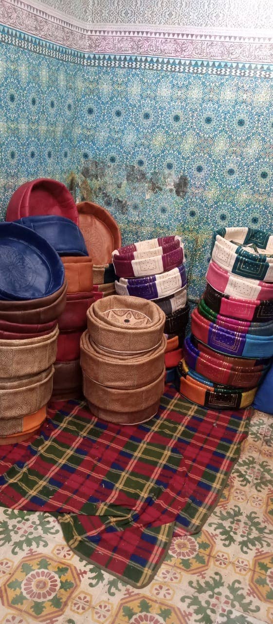 Puff de colores pequeño